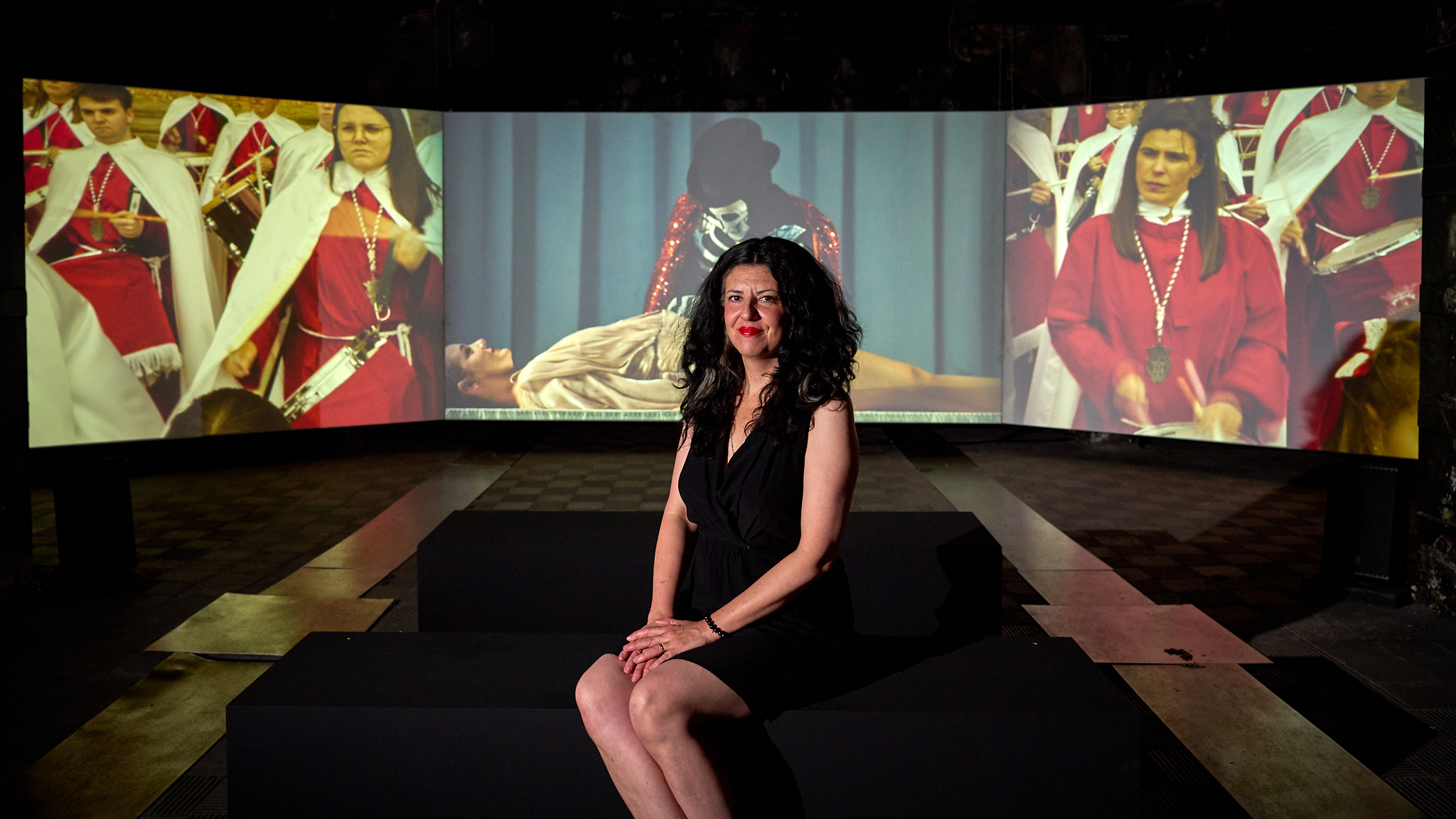 Retrato Greta Alfaro en la exposición Ofertorio en Matadero
